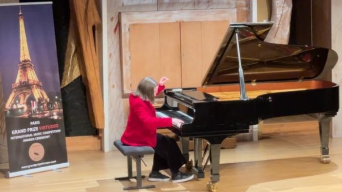 trionfo a parigi per la giovane pianista irpina silvia ricci