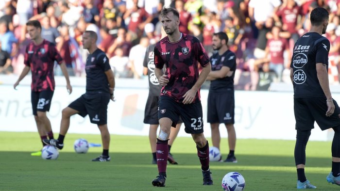 salernitana nicola ritrova i nazionali rebus rinnovo per gyomber