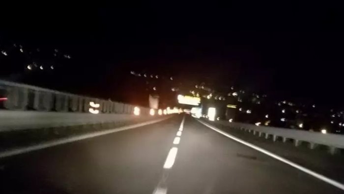 a16 napoli canosa chiuso il tratto tra candela e grottaminarda