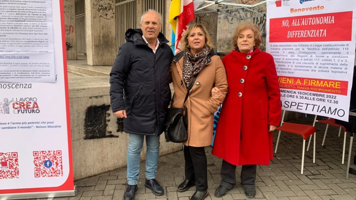 no all autonomia differenziata sindacati in piazza a benevento