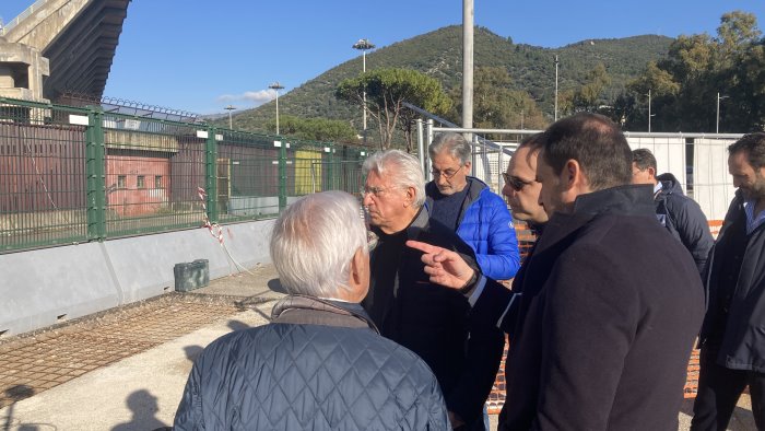 salernitana comune sopralluogo all arechi pronti bagni e varco nella sud