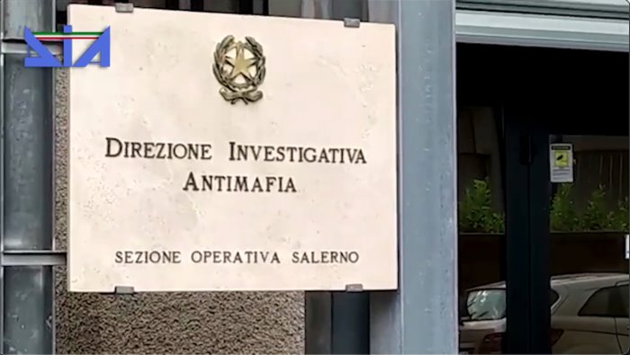 ditte funebri a prestanomi per evitare i sequestri blitz di procura e dia