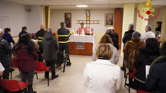 vigili del fuoco ad avellino celebrato il precetto natalizio