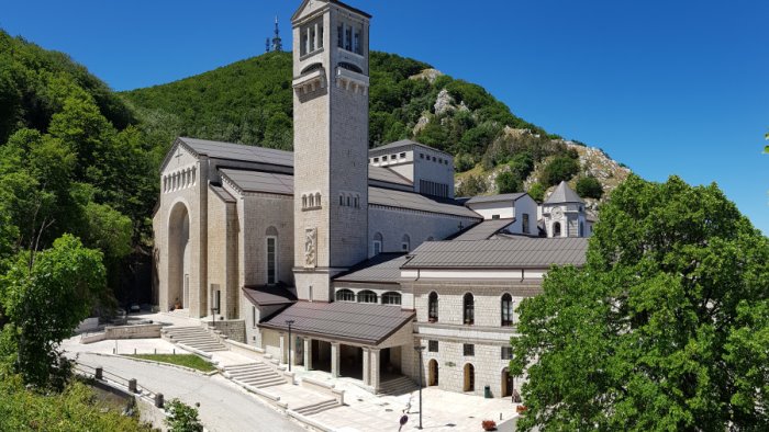 meteo aria caldissima a montevergine 12 5 gradi registrati sul partenio