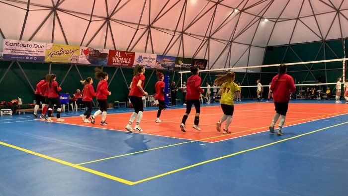 volley b2 l accademia torna a bocca asciutta da sperlonga