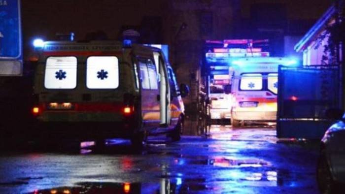 ercolano auto contro moto due feriti uno e grave