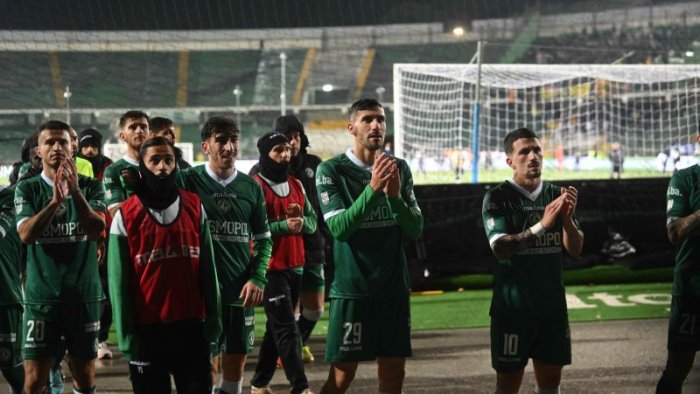 turris avellino 1 3 tabellino e voti dei lupi