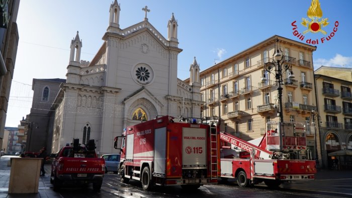 avellino i vigili del fuoco celebrano santa barbara