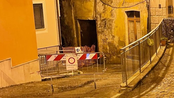 ariano chiusura via parzanese presentata interrogazione urgente