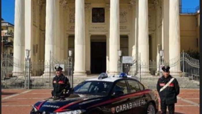 controlli multe e denunce dei carabinieri compagnie di benevento e cerreto