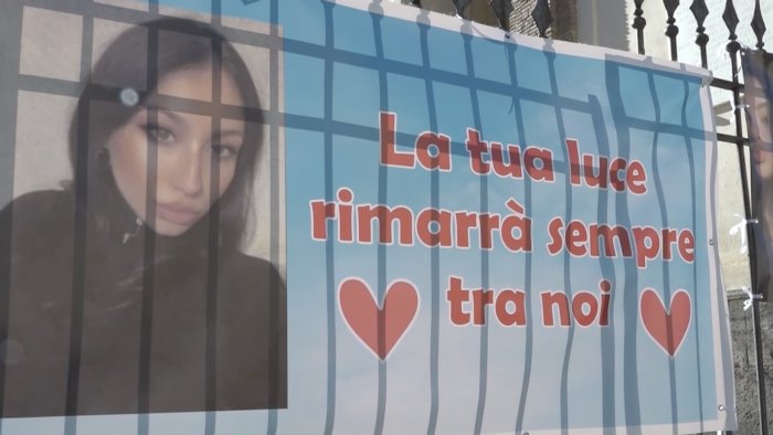 strangolata dal vicino carcere a vita per l assassino di rosa alfieri