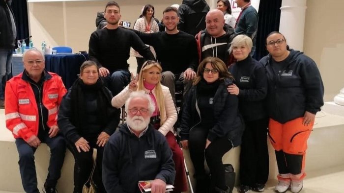 ariano panacea al fianco di anziani e disabili e il 25 il pranzo di natale