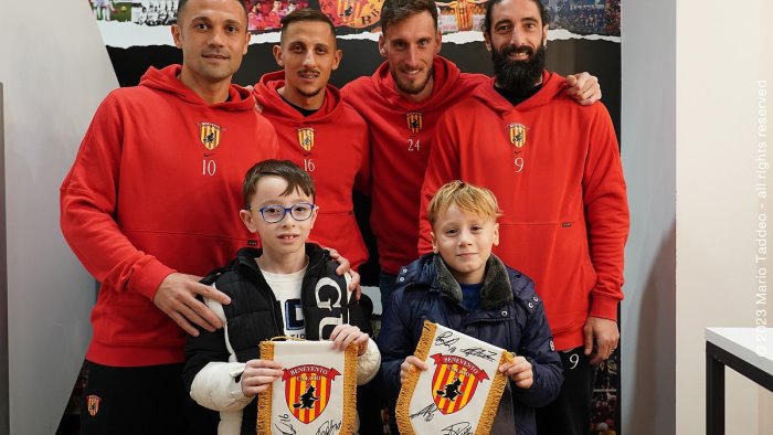 i capitani incontrano i tifosi tutte le foto al benevento store