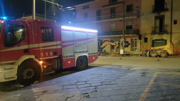 avellino fuga di gas in via tedesco strada chiusa e verifiche