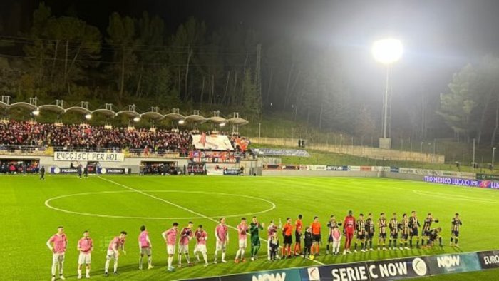 la juve stabia non si ferma piu espugnata 2 0 picerno