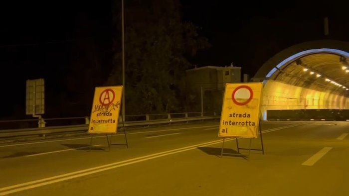 viadotto sulla cilentana a rischio verifiche in corso per la sicurezza