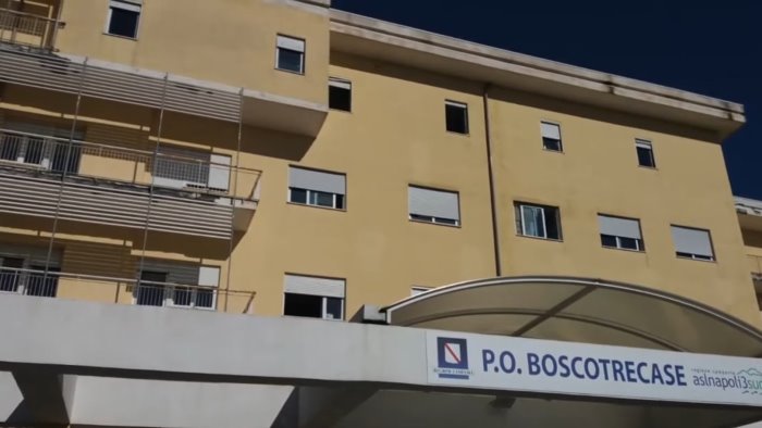 flash mob per chiedere riapertura pronto soccorso a boscotrecase