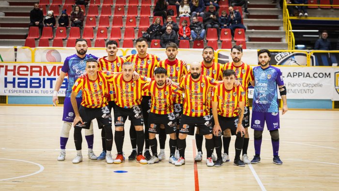 gg team wear benevento 5 al palatedeschi big match con in palio il primato