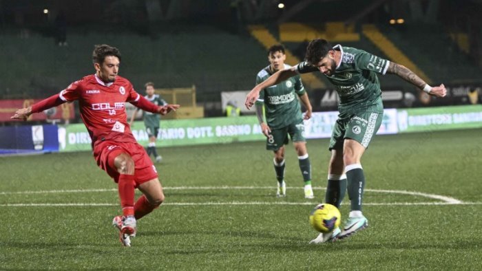 avellino lucchese ecco quando si giochera il quarto di finale di coppa serie c