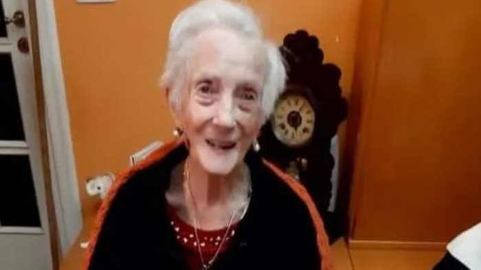 vittoria compie 110 anni e la seconda donna piu longeva della campania