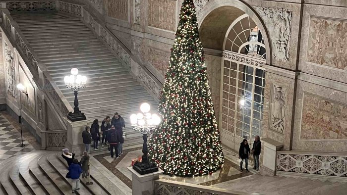 napoli un dicembre straordinario a palazzo reale