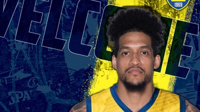 givova scafati basket julian gamble e un nuovo giocatore gialloblu