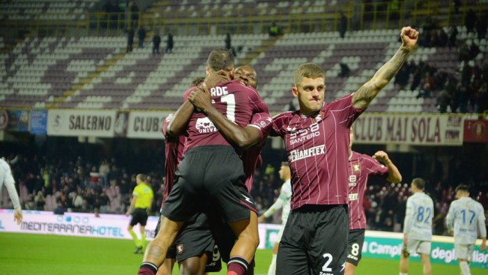 salernitana sei gol all under 17 colantuono fa le prove generali