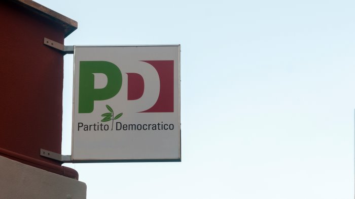 avellino tesserato pd ma era in coma il partito non e iscritto dal 2022