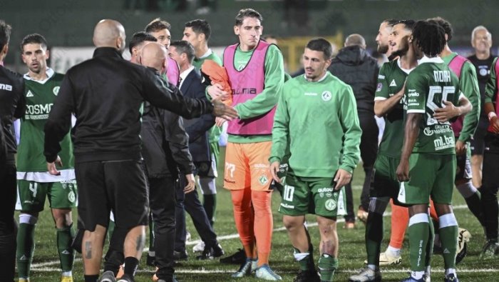 avellino fuori dalla coppa testa al picerno e via alle riflessioni di mercato