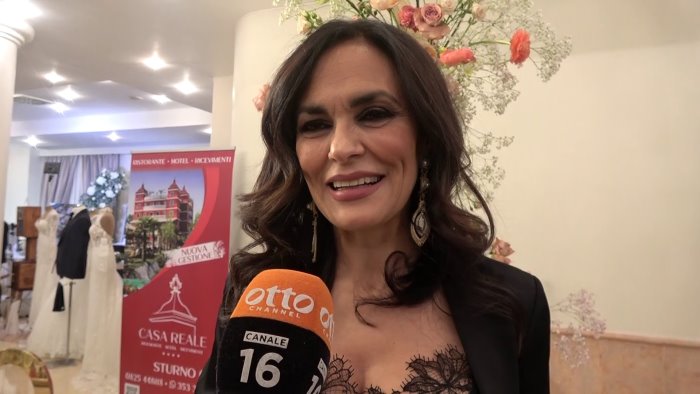 maria grazia cucinotta a casa reale adoro questa terra e la sua gente