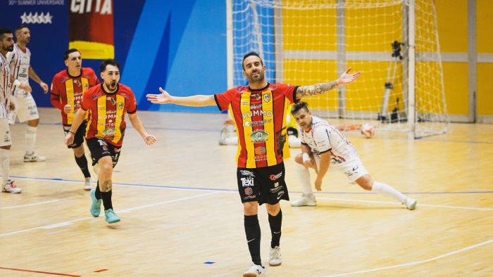 benevento 5 che gioia arriva la prima vittoria in serie a