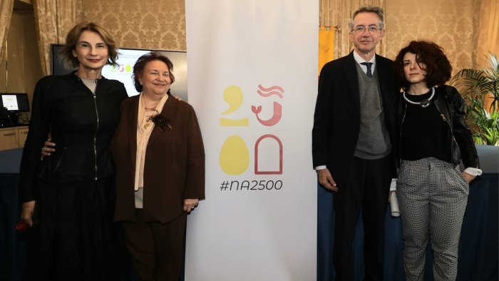 napoli festeggia 2500 anni di storia ecco il logo che celebra la ricorrenza