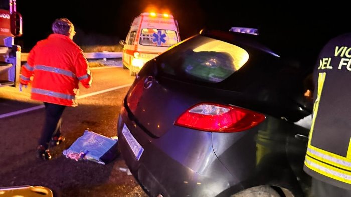 gravissimo incidente sulla 90 bis cinque feriti di cui due in codice rosso