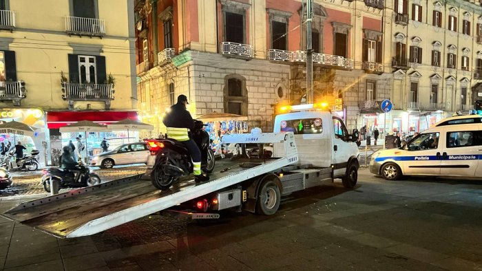 da piazza dante ai colli aminei multe a raffica per motorini e autovetture