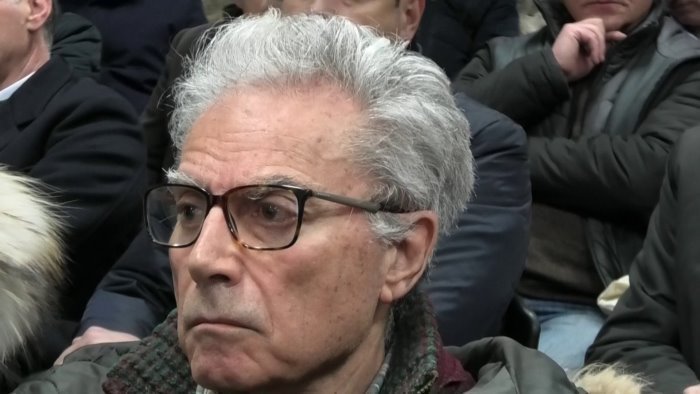 dimissioni grillo a grottaminarda l analisi del partito democratico