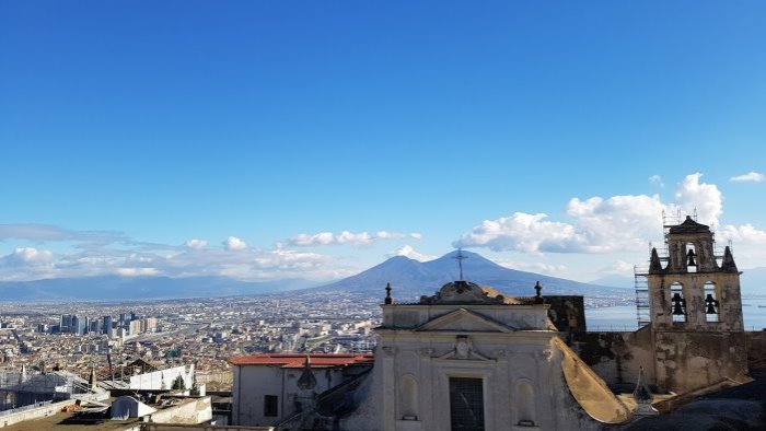 napoli ponte dell immacolata ecco il piano del comune per accogliere i turisti