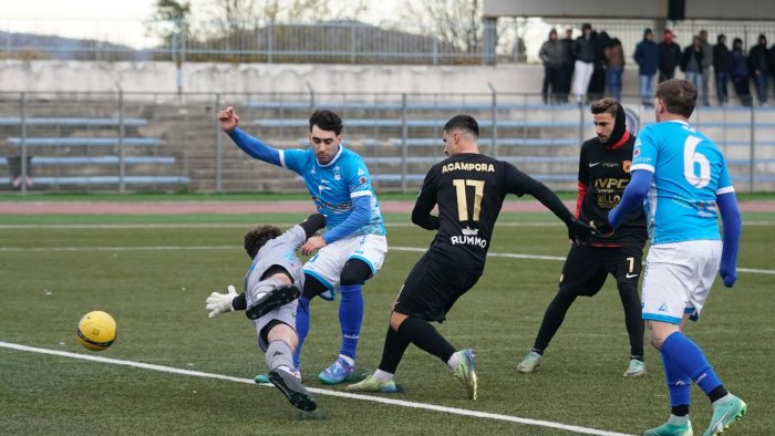 otto gol del benevento nell amichevole di montesarchio