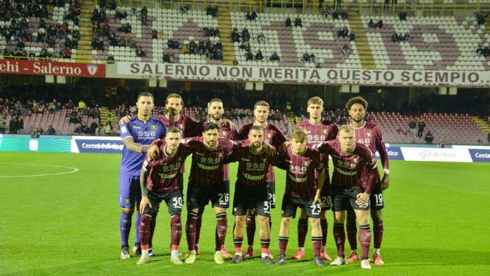 salernitana a modena con 7 indisponibili e 2 primavera i convocati