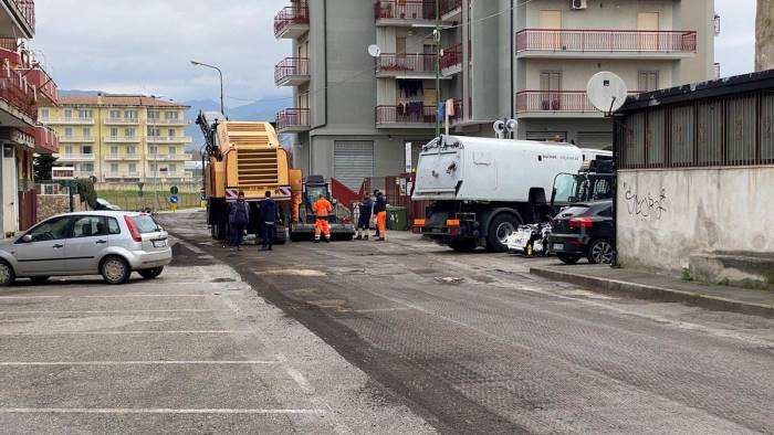 manutenzione stradale al via i lavori a montecorvino pugliano