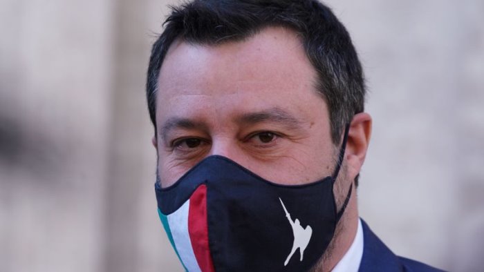 salvini basta allarmismi ci sara un cambio di marcia