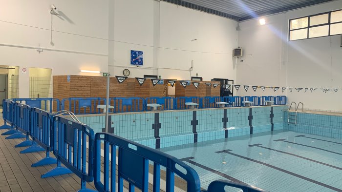 vaccini pronta la struttura della piscina comunale