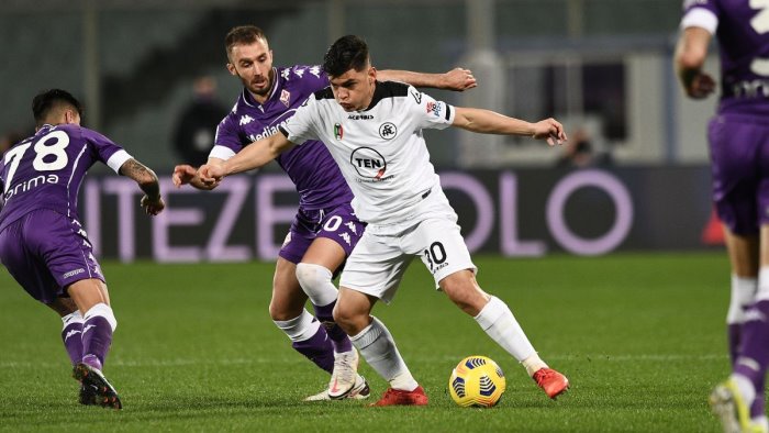 fiorentina spezia 3 0 balzo viola verso quota salvezza