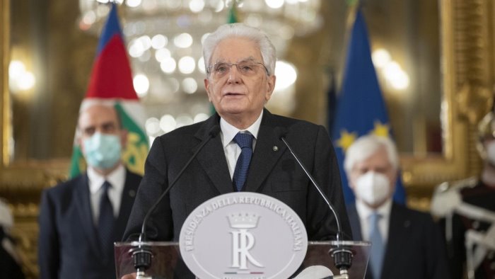 mattarella ricorda segni no alla rieleggibilita