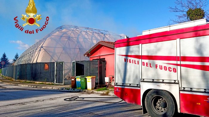 incendio a contrada alvanite evitato il peggio