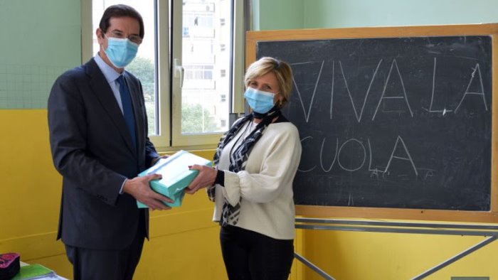 covid tablet e app contro la poverta educativa