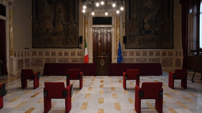 draghi consultazioni finite si anche da lega e 5 stelle