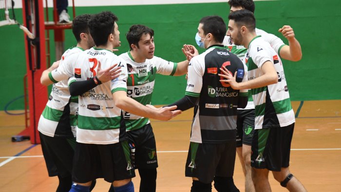 volley terzo ko per l olimpica avellino