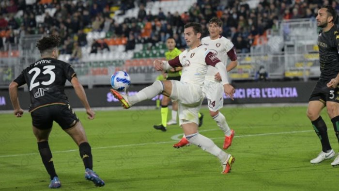 genoa salernitana ecco l arbitro per la sfida del ferraris