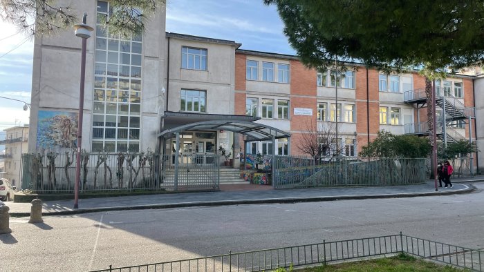 agropoli un progetto da 12 milioni per la scuola landolfi