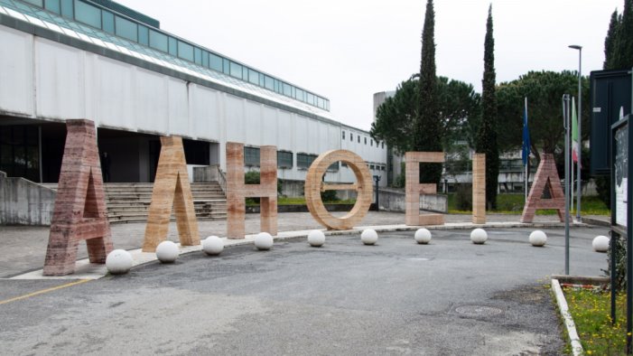 giustizia lenta nel cilento il senatore castiello incontra il ministro cartabia